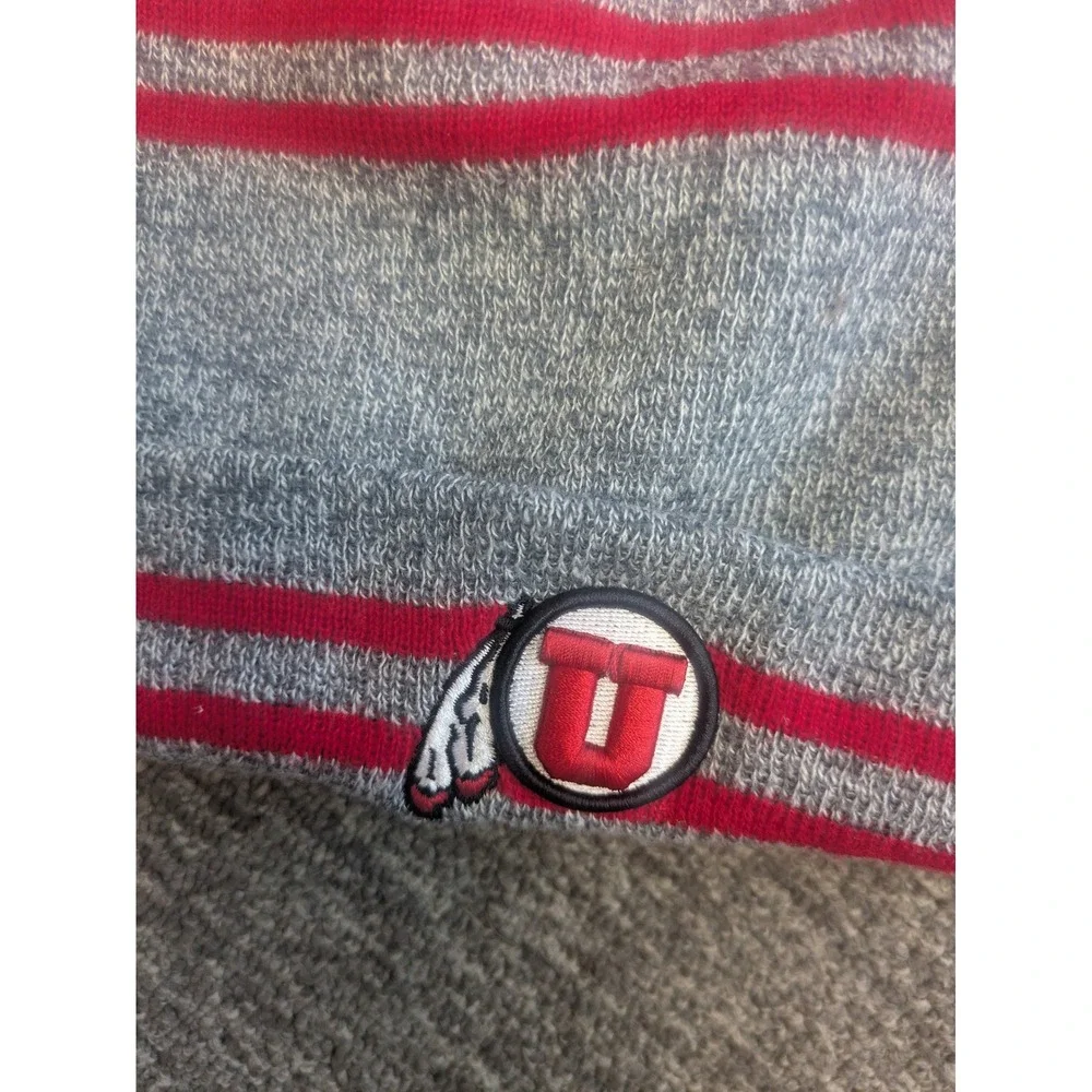 Captivating Headwear Utah Utes‎ Beanie Men's OS Gray Red Striped Pom Knit Hat